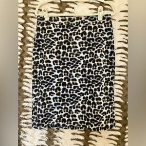 Ann Taylor Printed Skirt Size 10 preowned